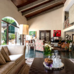 Casa de Vila à venda ou para alugar com 5 suítes em Jardim dos Estados, São Paulo, SP
