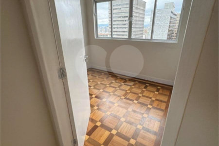 Apartamento à venda com 4 quartos, sendo 1 suíte, em Bela Vista, São Paulo, SP