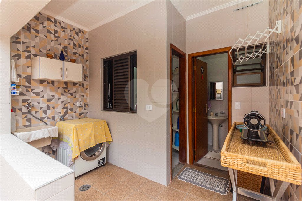 Casa à venda com 3 quartos, sendo 1 suíte, em Horto Florestal, São Paulo, SP