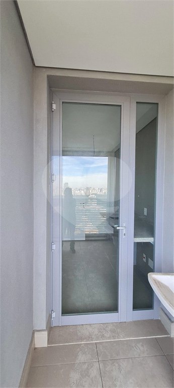 Apartamento à venda com 2 quartos, sendo 1 suíte,  em Pinheiros, São Paulo, SP