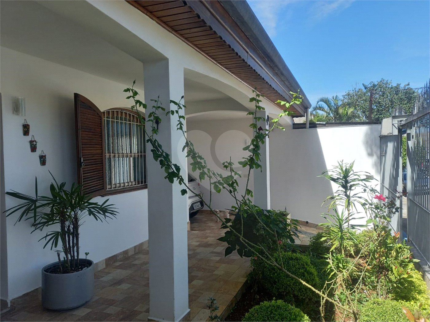 Casa Térrea à venda com 3 quartos, sendo 1 suíte,  em Cidade Dutra, São Paulo, SP