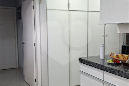Apartamento para alugar com 3 suítes em Vila Gertrudes, São Paulo, SP