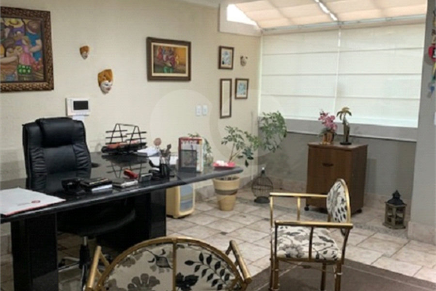 Sobrado à venda com 3 quartos, sendo 1 suíte, em Tremembé, São Paulo, SP