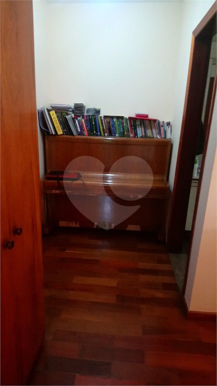 Casa para alugar com 4 quartos, sendo 2 suítes, em Campo Grande, São Paulo, SP