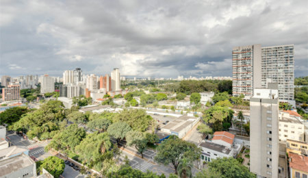Apartamento à venda com 4 quartos, sendo 1 suíte,  em Chácara Santo Antônio, São Paulo, SP