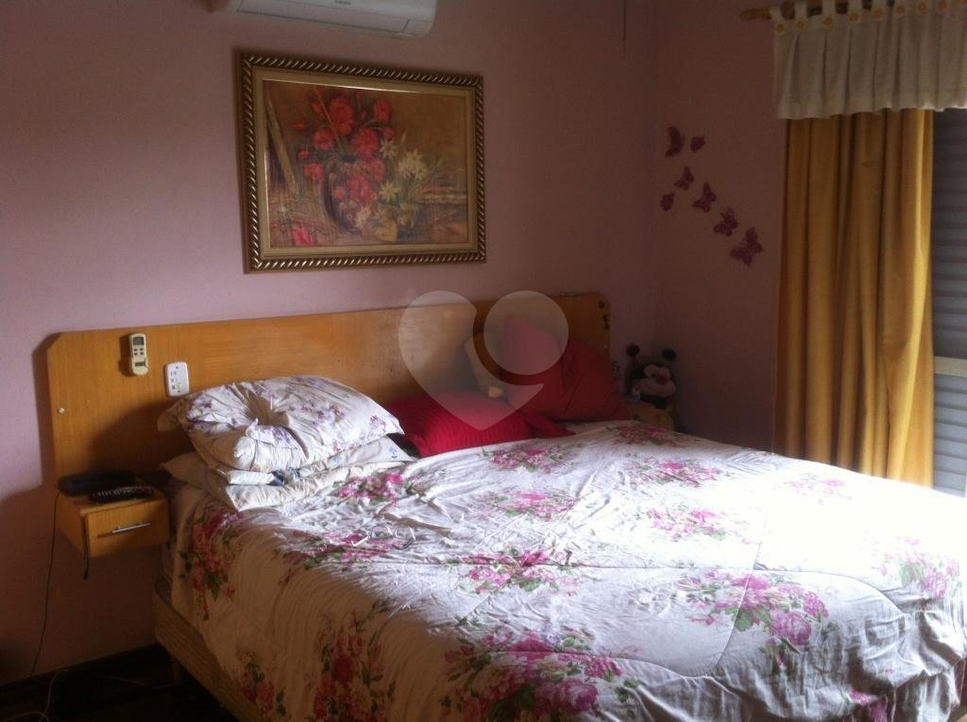 Sobrado à venda com 3 quartos, sendo 1 suíte, em Vila Nivi, São Paulo, SP