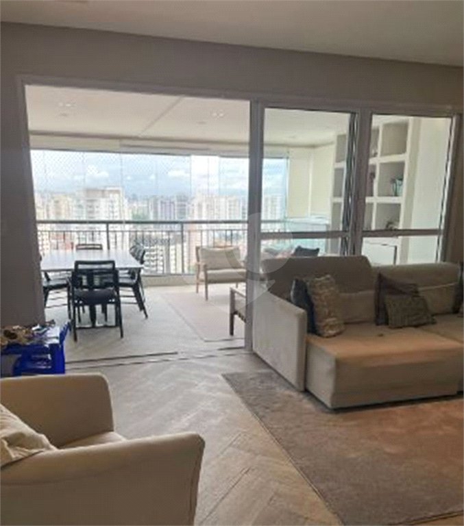 Apartamento à venda com 4 quartos, sendo 1 suíte,  em Parque São Jorge, São Paulo, SP