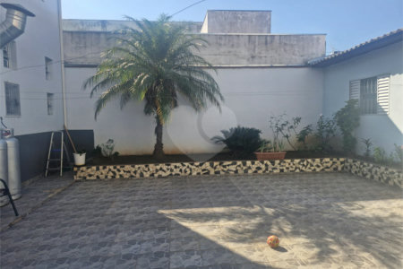 Casa à venda com 4 quartos, sendo 1 suíte, em Jardim Planalto, Salto, SP
