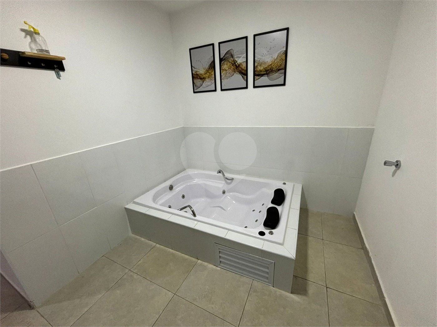 Casa à venda com 2 quartos, sendo 1 suíte, no condomínio Residencial Bela Vida- Bom Jesus dos Perdões, Bom Jesus dos Perdões - SP
