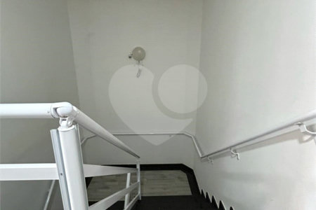 Apartamento à venda com 2 quartos, sendo 1 suíte, em Vila Guarani, Santo André, SP