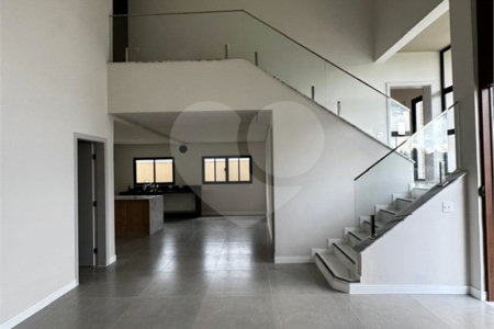Casa à venda com 3 suítes no condomínio Belvedere I, Votorantim - SP