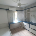 Apartamento à venda com 3 quartos, sendo 1 suíte,  em Vila Andrade, São Paulo, SP