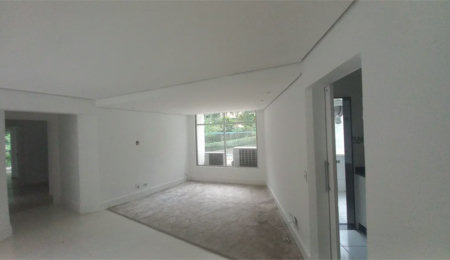 Apartamento à venda com 3 quartos, sendo 1 suíte,  em Vila Andrade, São Paulo, SP