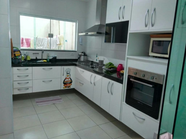 Sobrado à venda com 3 quartos, sendo 1 suíte,  em Imirim, São Paulo, SP
