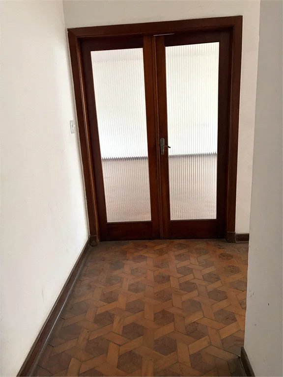 Casa à venda com 3 quartos em Bela Aliança, São Paulo, SP