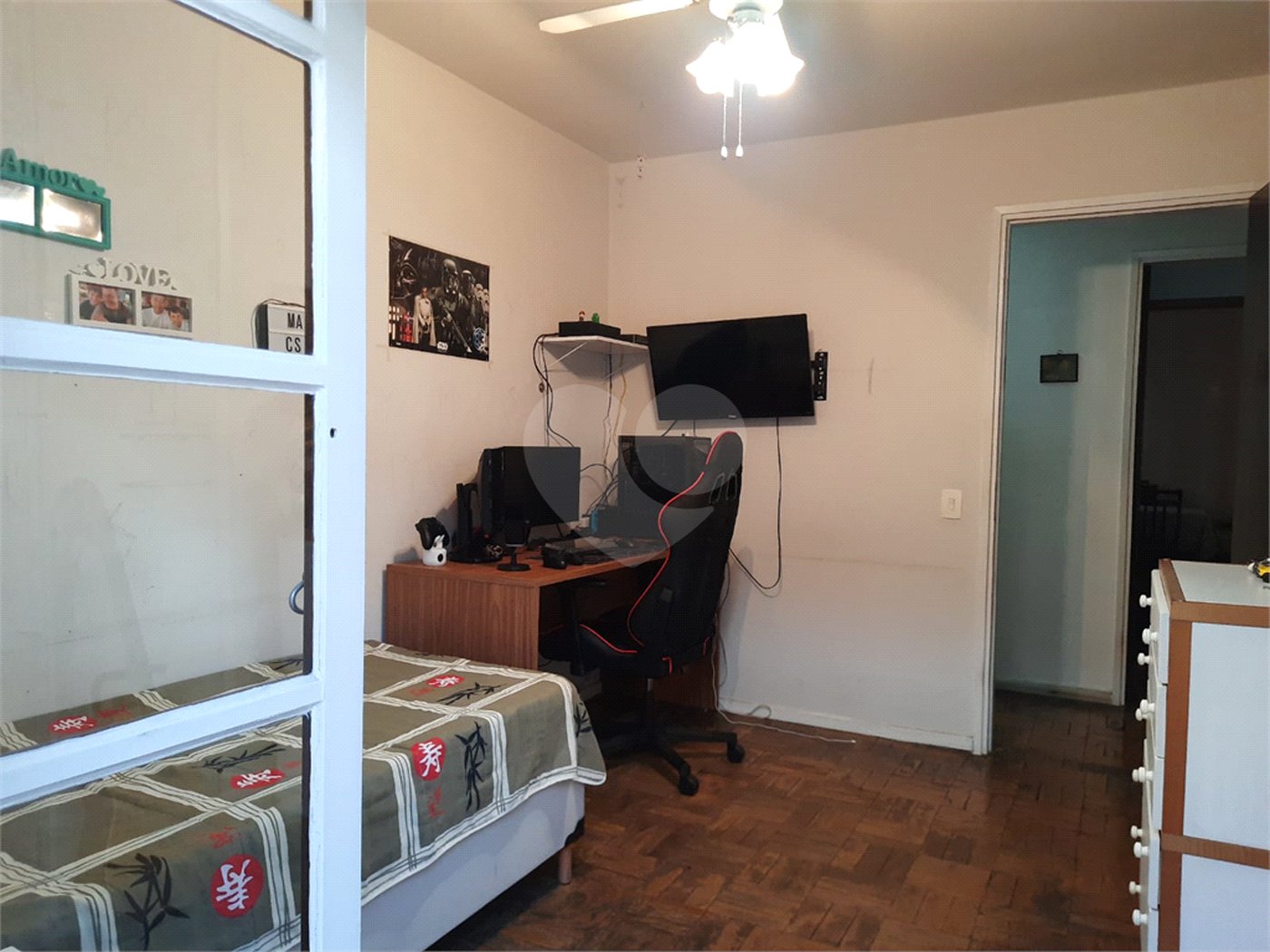 Casa à venda com 4 quartos, sendo 1 suíte,  em Parque Continental, São Paulo, SP