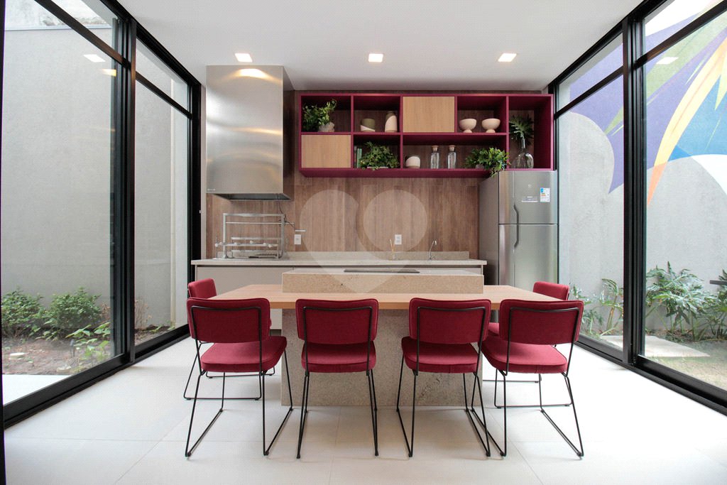 Apartamento à venda ou para alugar com 1 quarto em Pinheiros, São Paulo, SP
