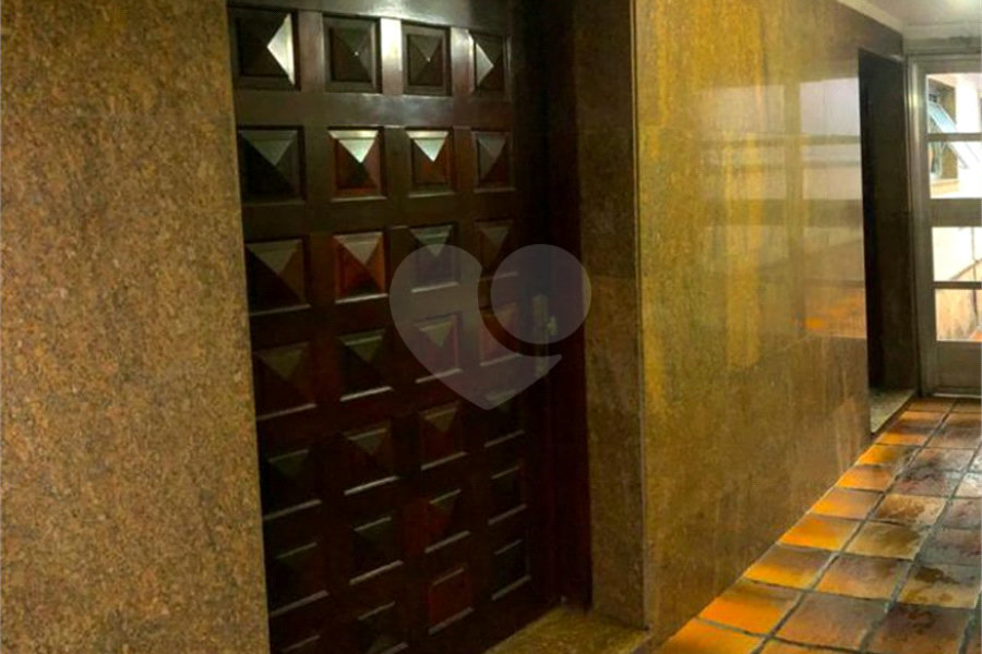 Sobrado à venda com 3 quartos em Vila Guilherme, São Paulo, SP
