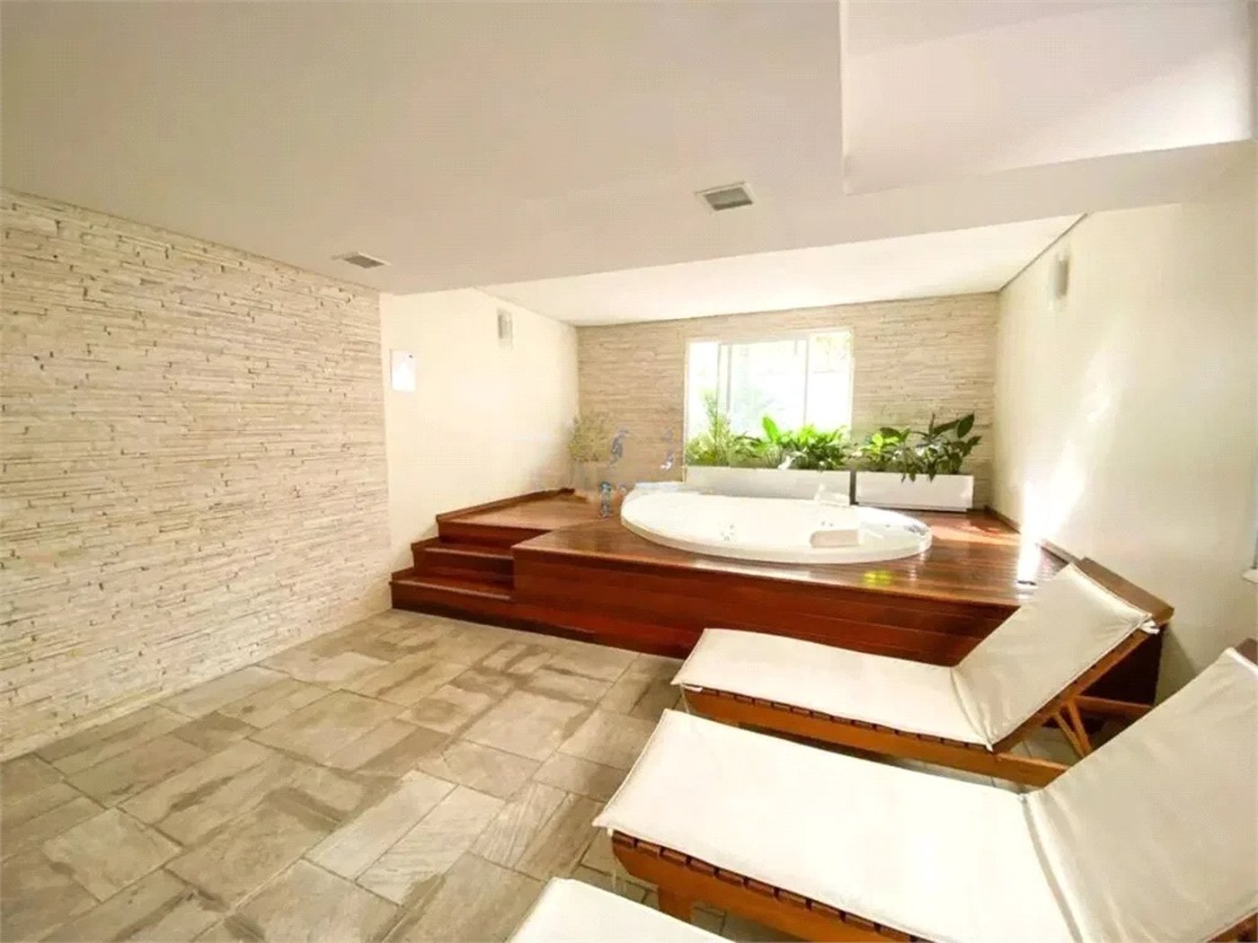 Apartamento à venda com 3 suítes em Cidade Monções, São Paulo, SP