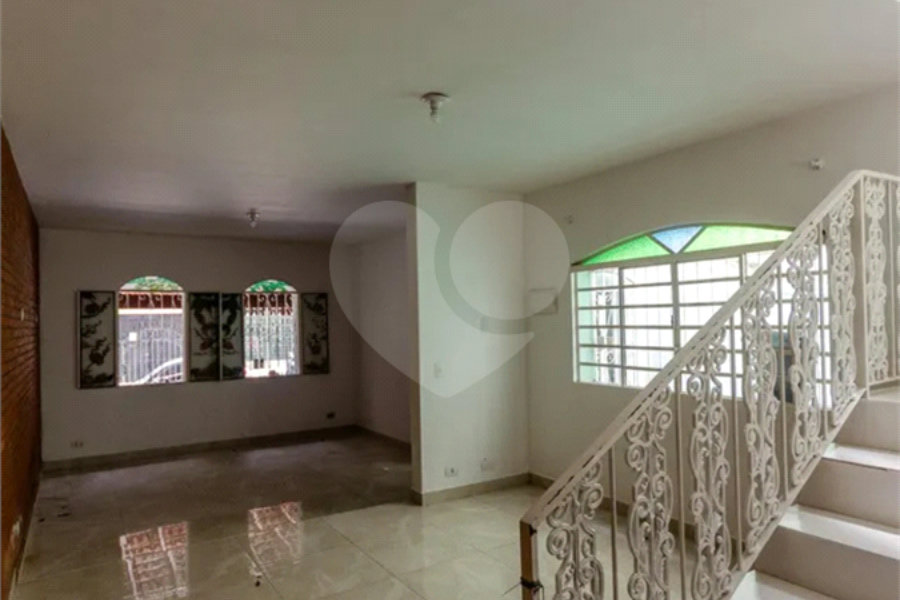 Sobrado à venda ou para alugar com 3 quartos, sendo 1 suíte, em Conjunto Residencial Vista Verde, São Paulo, SP