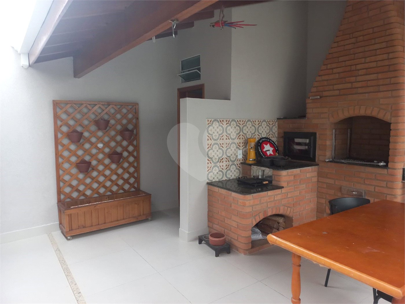 Casa à venda com 3 quartos, sendo 1 suíte, em Jardim Europa, Indaiatuba, SP
