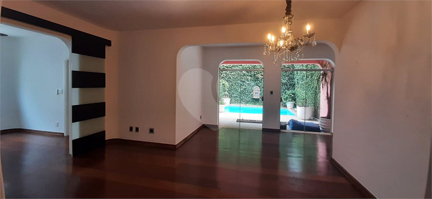 Sobrado à venda ou para alugar com 4 quartos, sendo 3 suítes,  em Jardim Franca, São Paulo, SP