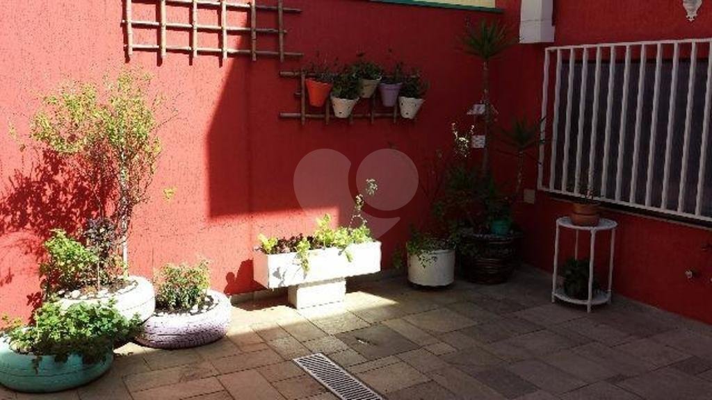 Sobrado à venda com 4 quartos, sendo 1 suíte,  em Horto, São Paulo, SP