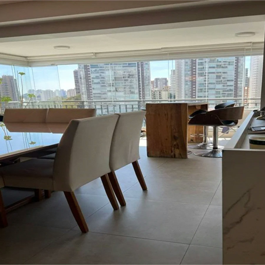 Apartamento à venda com 3 suítes em Jardim Caboré, São Paulo, SP