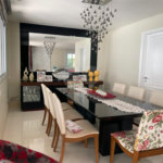 Casa à venda com 4 quartos, sendo 2 suítes,  no condomínio Village Place, São Paulo - SP
