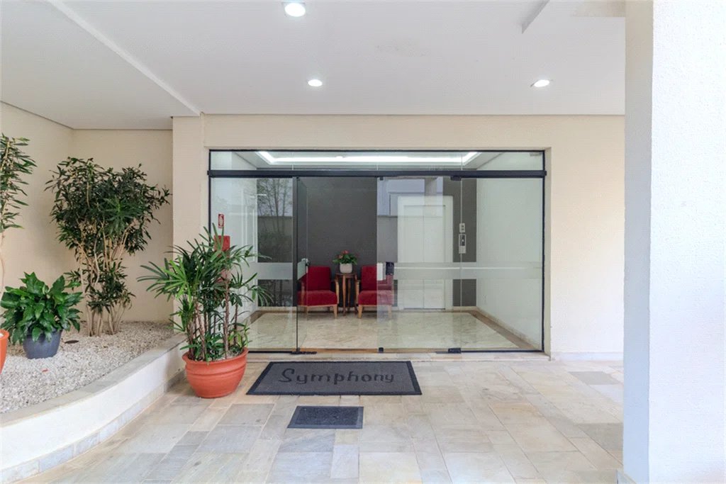 Apartamento à venda com 4 quartos, sendo 2 suítes,  em Vila Hamburguesa, São Paulo, SP