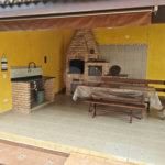 Casa à venda com 4 quartos, sendo 2 suítes,  em Country Residencial Felix, Bom Jesus dos Perdões, SP