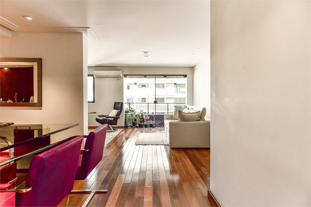 Apartamento à venda com 2 quartos, sendo 1 suíte, em Brooklin, São Paulo, SP