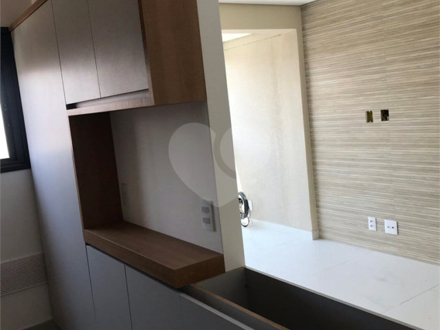Apartamento para alugar com 2 quartos, sendo 1 suíte,  em Santana, São Paulo, SP