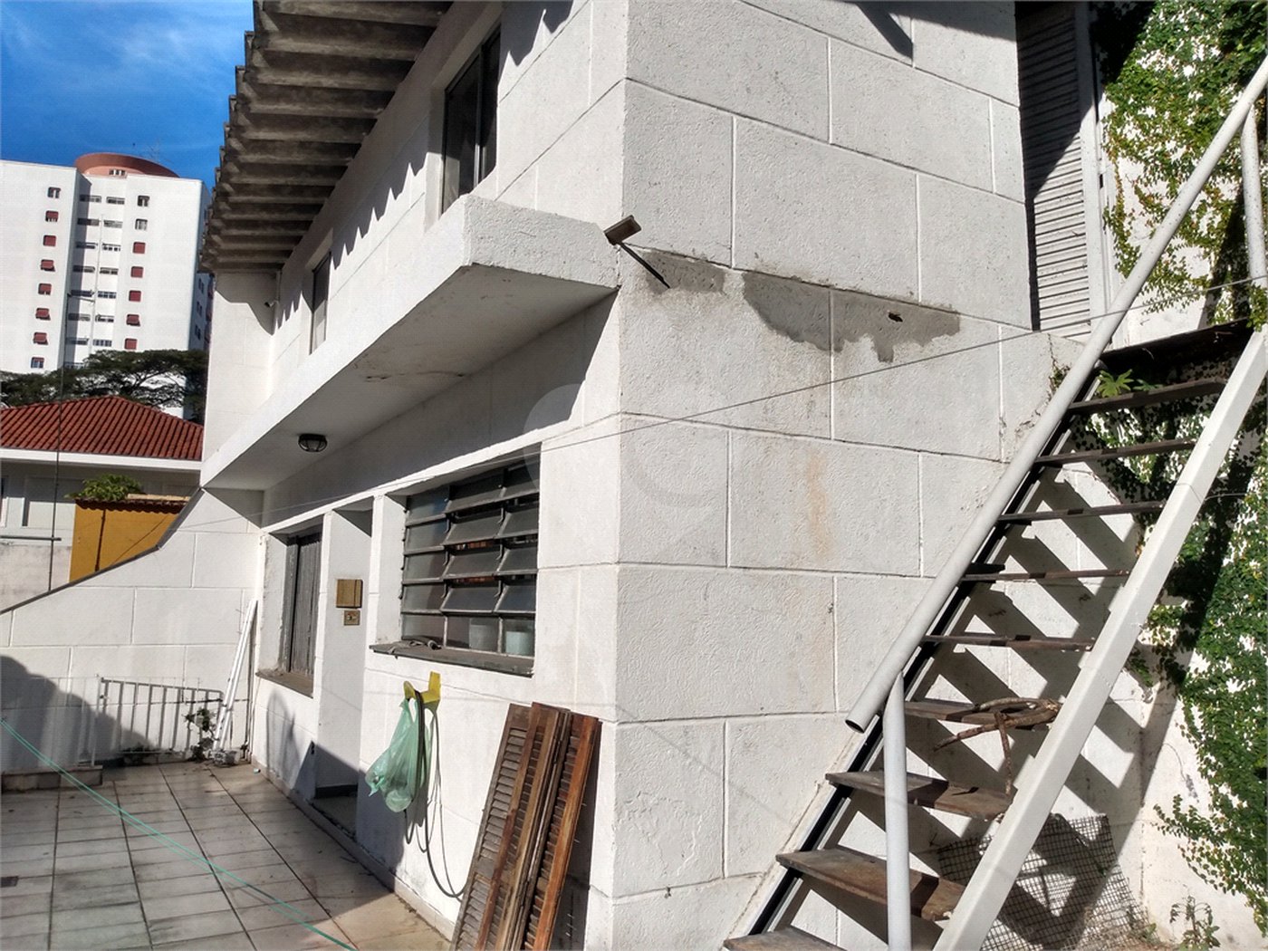 Casa à venda com 6 quartos, sendo 2 suítes, em Tremembé, São Paulo, SP