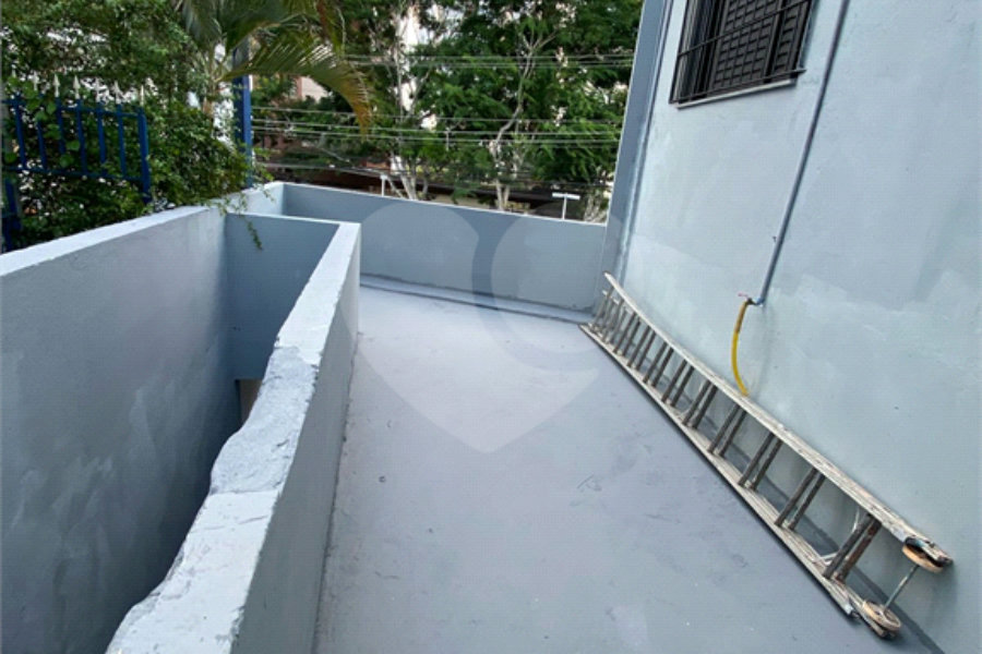 Casa à venda com 3 quartos em Carandiru, São Paulo, SP