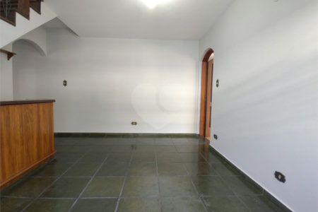 Sobrado à venda com 3 quartos, sendo 1 suíte, em Campo Grande, São Paulo, SP