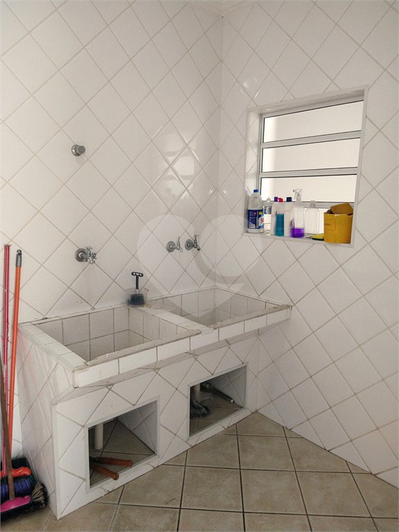 Sobrado à venda com 3 quartos em Chora Menino, São Paulo, SP
