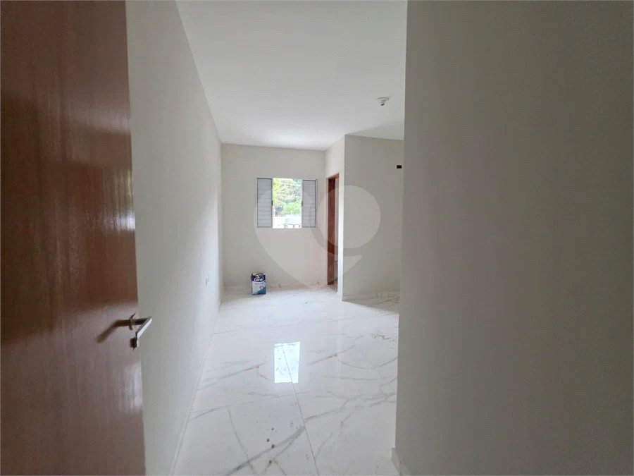 Sobrado à venda com 2 quartos, sendo 1 suíte, em Vila Clarice, São Paulo, SP