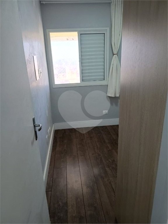 Apartamento para alugar com 3 quartos, sendo 1 suíte, em Vila das Mercês, São Paulo, SP