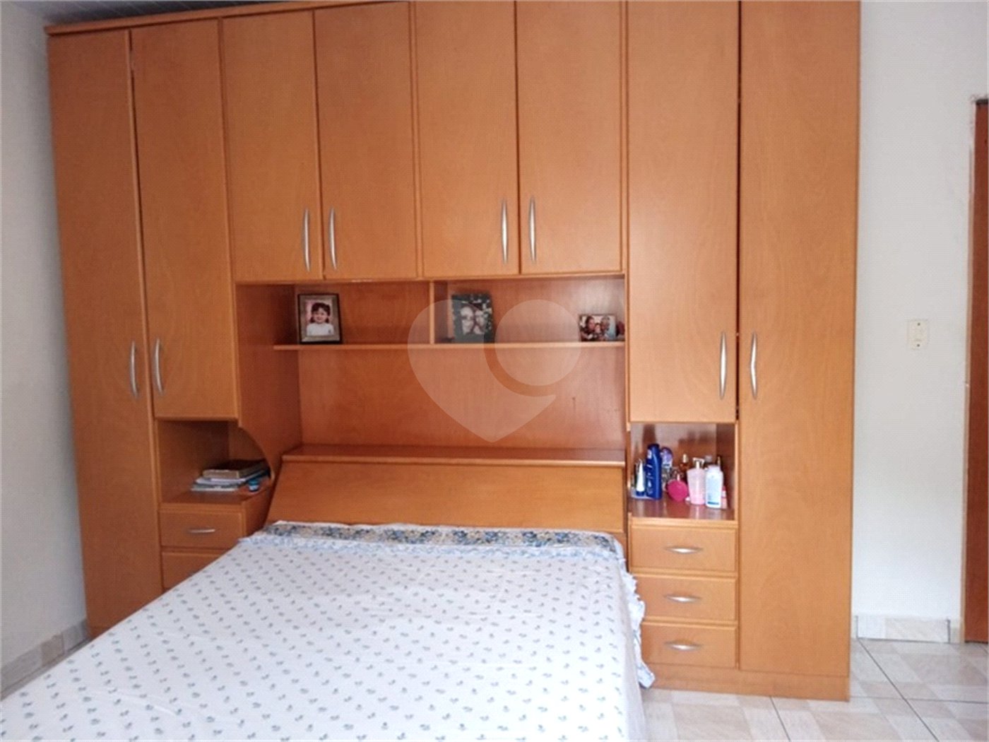 Sobrado à venda com 4 quartos, sendo 1 suíte, em Horto Florestal, São Paulo, SP