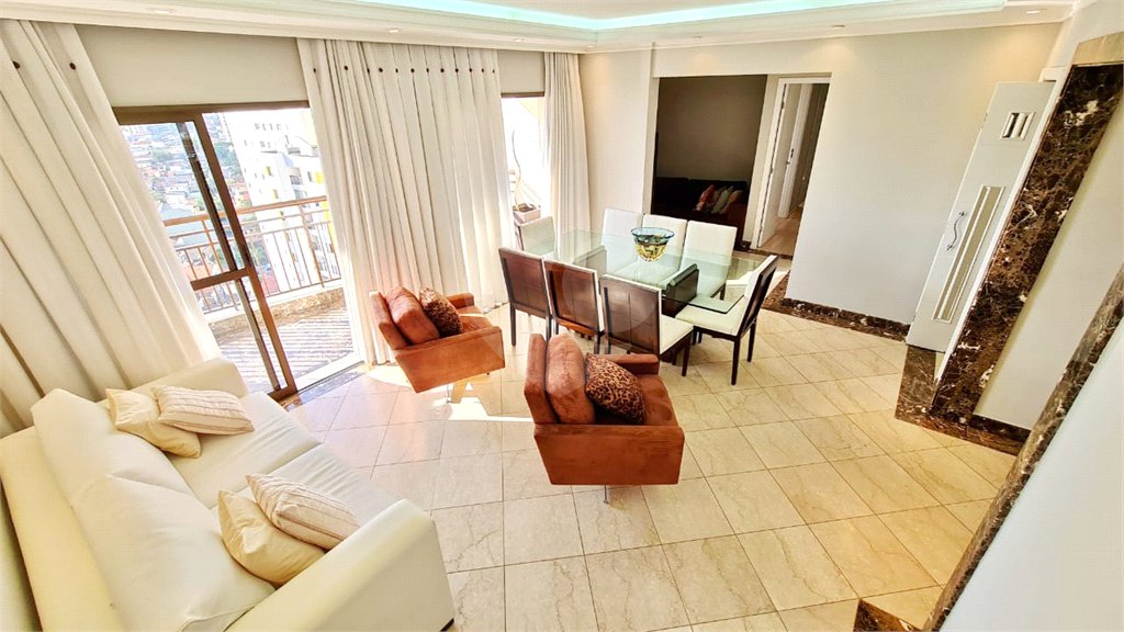 Apartamento à venda com 3 suítes em Santa Terezinha, São Paulo, SP