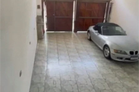 Casa à venda com 3 suítes em Vila Romana, São Paulo, SP