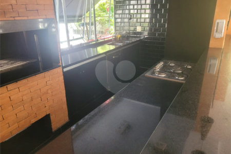 Apartamento à venda com 3 quartos, sendo 2 suítes, em Vila Uberabinha, São Paulo, SP