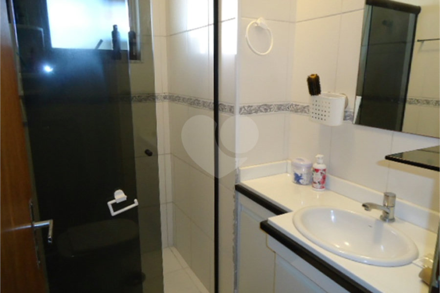 Sobrado à venda com 3 quartos, sendo 1 suíte, em Jardim Peri, São Paulo, SP