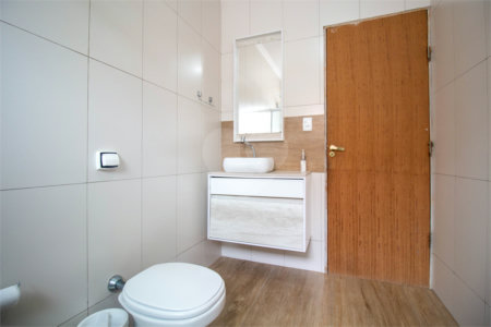 Casa Térrea à venda com 4 quartos, sendo 1 suíte, em Nova Mairinque, Mairinque, SP