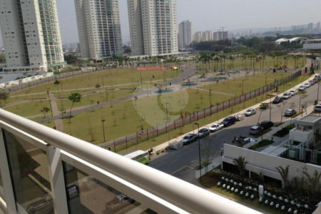Apartamento à venda com 2 quartos, sendo 1 suíte, em Água Branca, São Paulo, SP