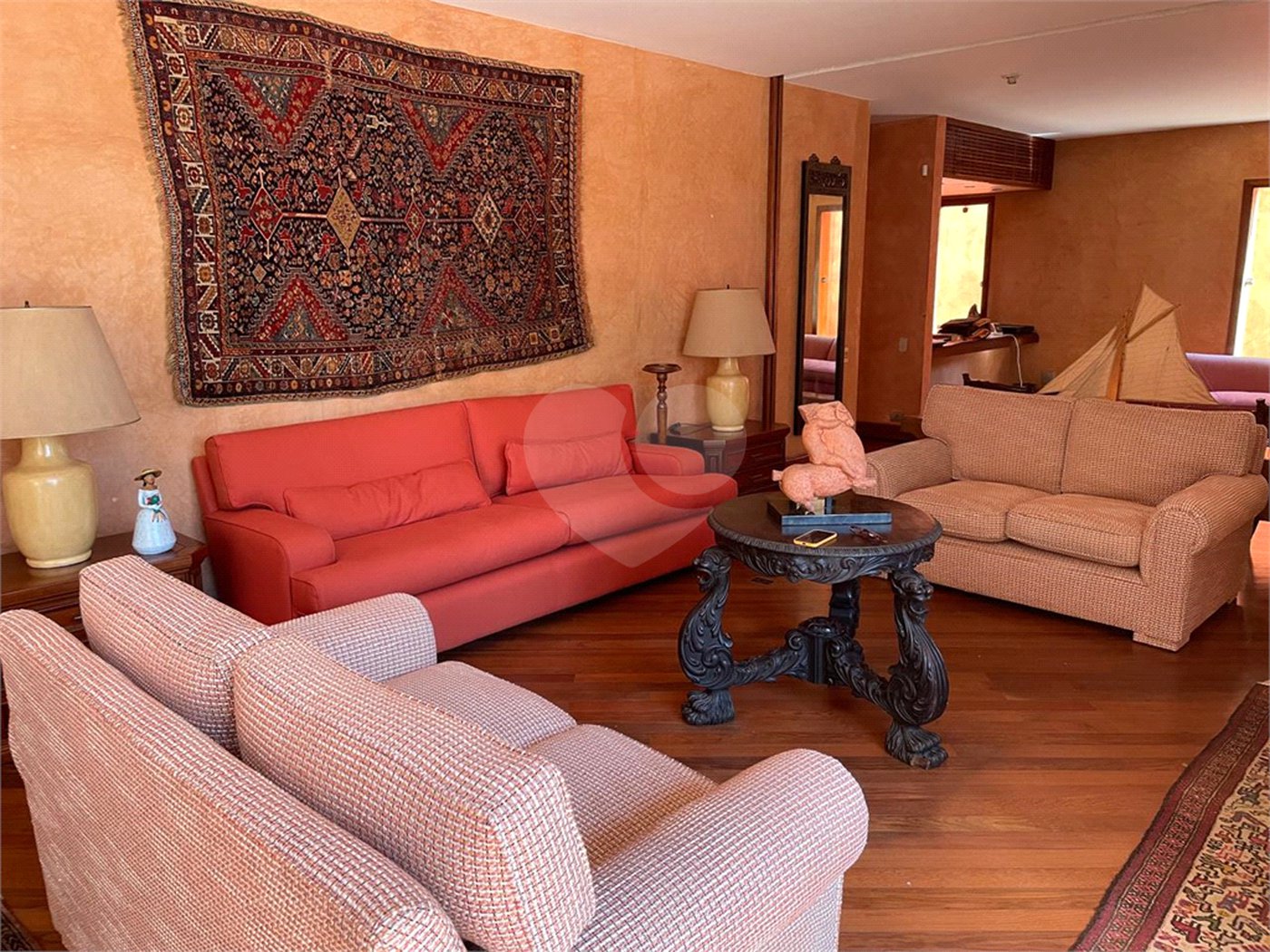 Casa à venda ou para alugar com 4 quartos, sendo 3 suítes, em Jardim Leonor, São Paulo, SP
