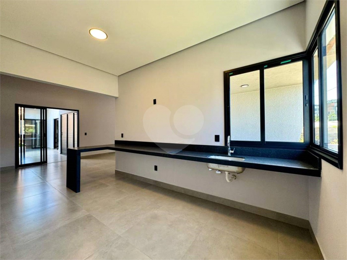 Casa à venda com 3 quartos, sendo 1 suíte, no condomínio Park Gran Reserve, Indaiatuba - SP