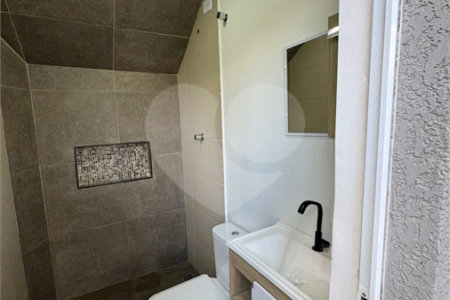 Casa para alugar com 4 suítes em Jardim Maristela, Atibaia, SP