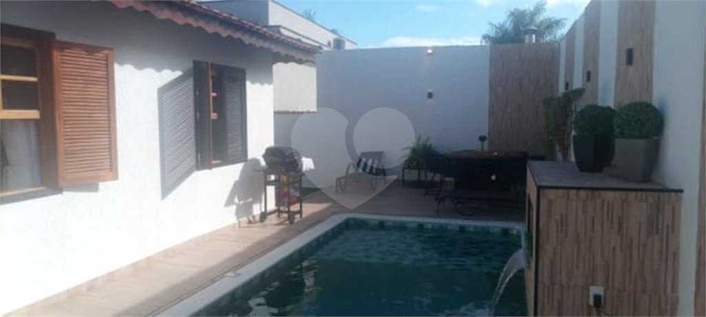 Casa à venda com 3 quartos, sendo 1 suíte,  no condomínio Aruã  Eco Park, Mogi das Cruzes - SP